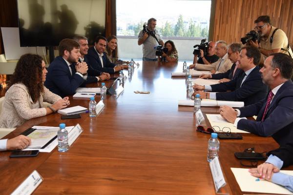 Gobierno regional y Ayuntamiento de Toledo avanzan en torno a la movilidad en el barrio del Polígono