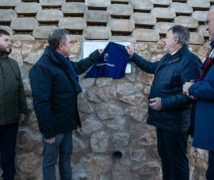 El presidente de Castilla-La Mancha ha inaugurado este nuevo vial acompañado del vicepresidente primero del Ejecutivo, José Luis Martínez Guijarro; el consejero de Fomento, Nacho Hernando; y el alcalde de Cuenca, Darío Dolz.