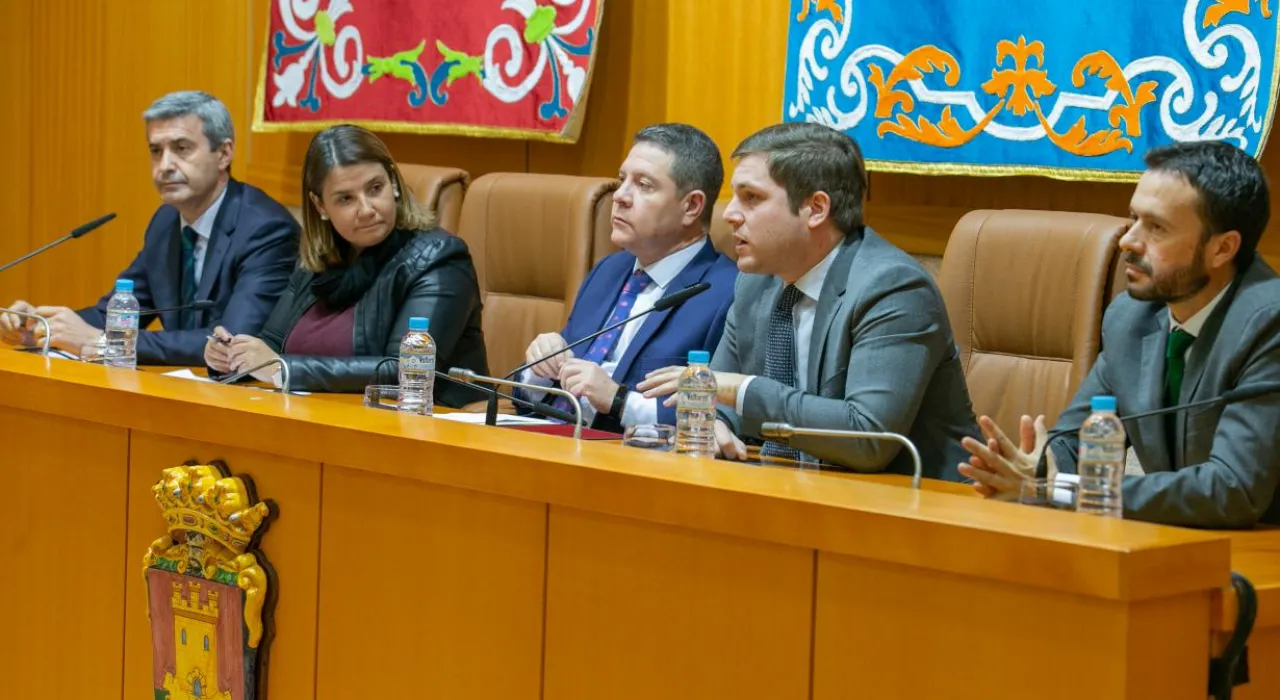 Gobierno regional y el Ayuntamiento de Talavera de la Reina