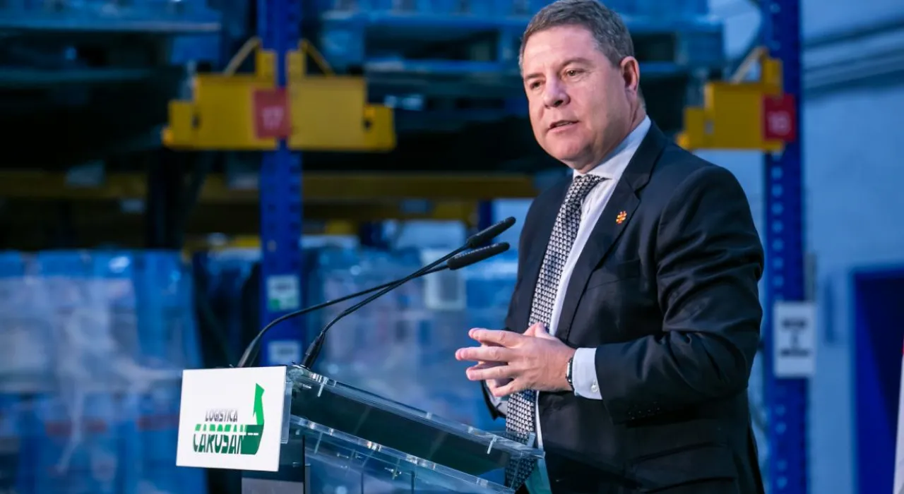 discurso ante un atril